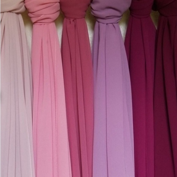 Plain Chiffon Hijab on Sale - Picture 3 of 5